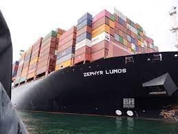 Stretto di Malacca, Mega nave portacontaineri si scontra con nave portarinfuse