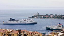 Traghetti per le isole minori, Schifani blocca gli aumenti: “Tariffe congelate”