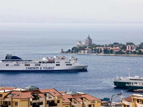 Traghetti, Filt Cgil, Fit Cisl e Uiltrasporti: “Forte preoccupazione, a rischio 71 marittimi e servizi essenziali”