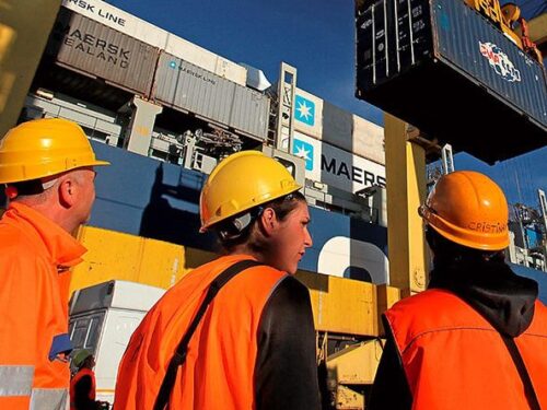 Il Covid taglia i portuali: in tre anni persi 3mila posti di lavoro negli scali italiani