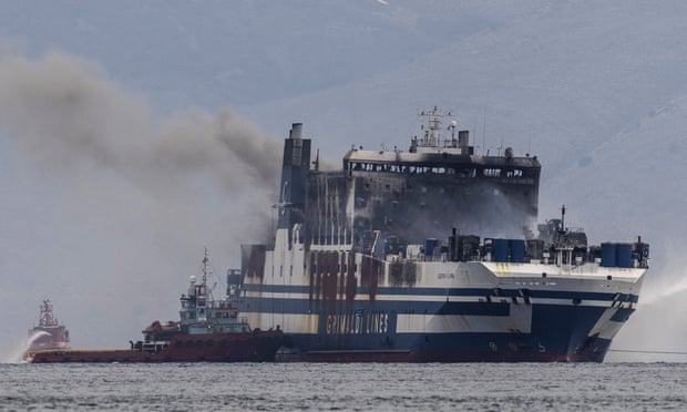 Incendio traghetto Grimaldi Ritrovata sesta vittima, ancora cinque dispersi