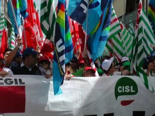 Sospeso lo sciopero dei portuali a Livorno