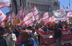 Pensioni marittime in ritardo, sospeso il presidio davanti all’INPS di Torre del Greco : l’Associazione Marittimi per il Futuro apre al dialogo