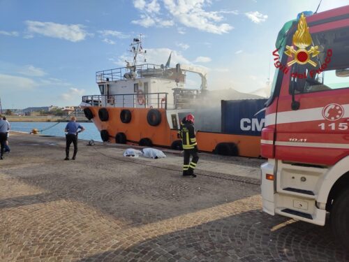 Esplosione sulla motonave a Crotone, disposta l’autopsia per le tre vittime