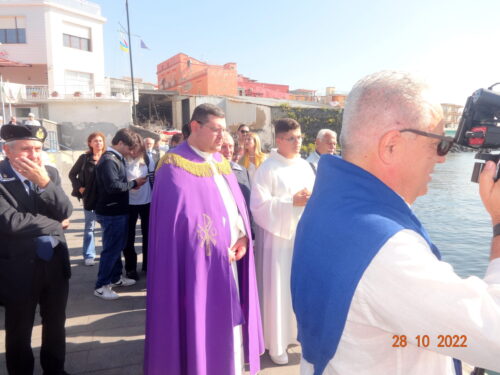 Giorno 30 ottobre  Messa e anniversario nono anno “Svelatura targa dedicata ai marittimi defunti” a Torre del Greco