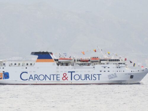 Caronte & Tourist Isole Minori, la nuova nave Las Palmas è arrivata in Sicilia. “Servirà le isole minori. Un nuovo traguardo nel segno del ringiovanimento e dell’ampliamento della nostra flotta”