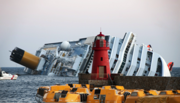 COSTA CONCORDIA UN SOGNO DIVENTATO INCUBO (video)